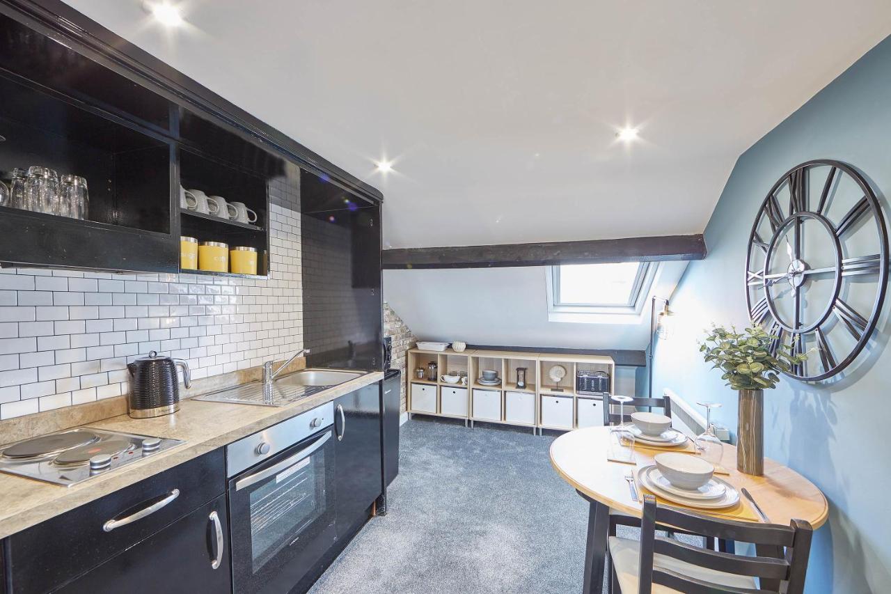 Host & Stay - The Loft Whitby Bagian luar foto